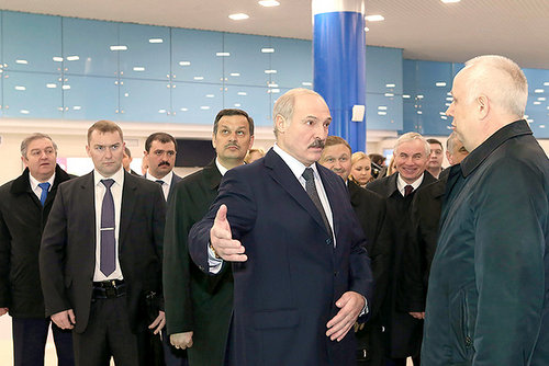 Александр Лукашенко посетил Национальный аэропорт Минск